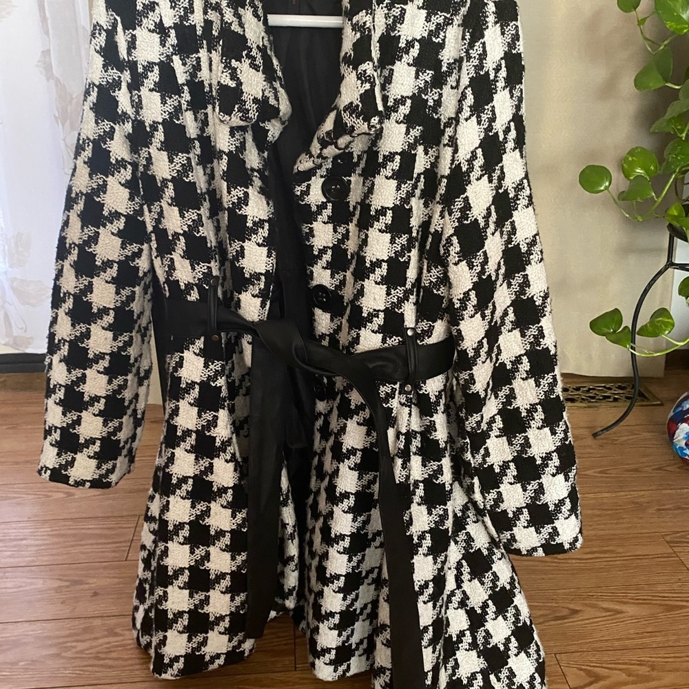 Very cute coat 🧥